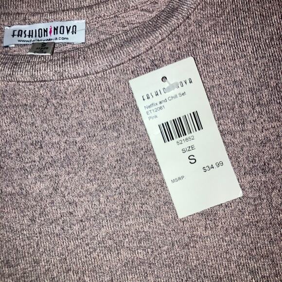 Pink crop top Fashion Nova Netflix and chill set - Picture 4 of 6